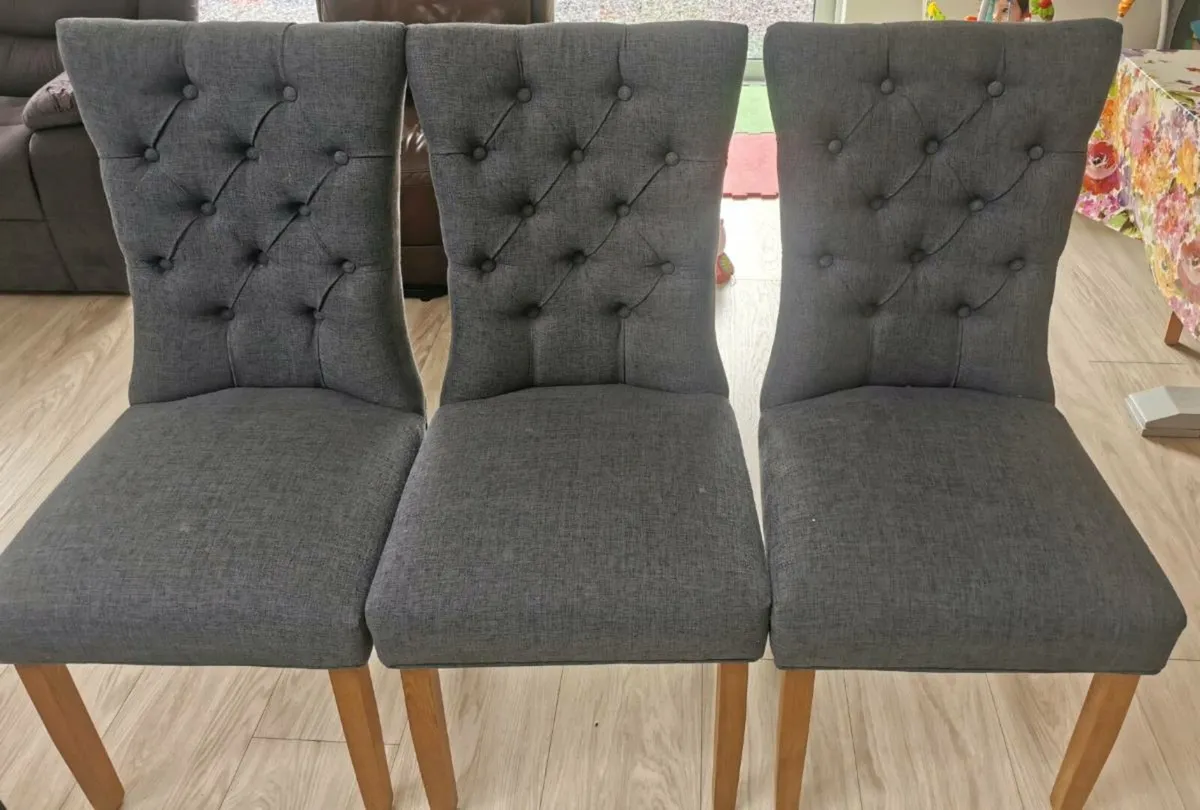 Dining chairs - Image 1