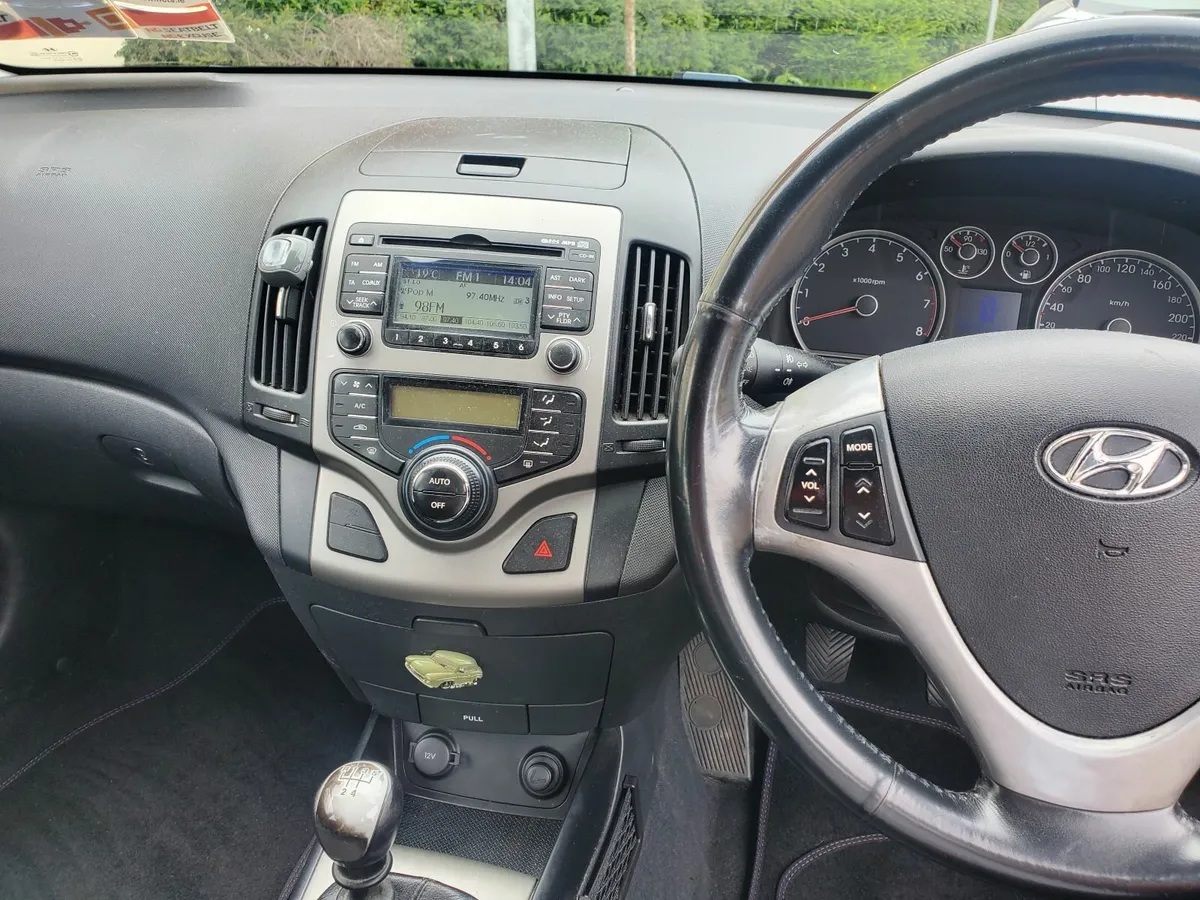 Hyundai i30 2008 - Image 3