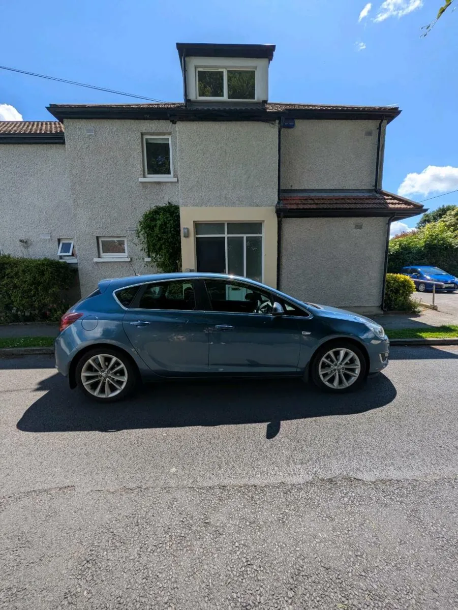 2015 Opel Astra Elite 1.6 Petrol – 69,000 Miles - Image 3