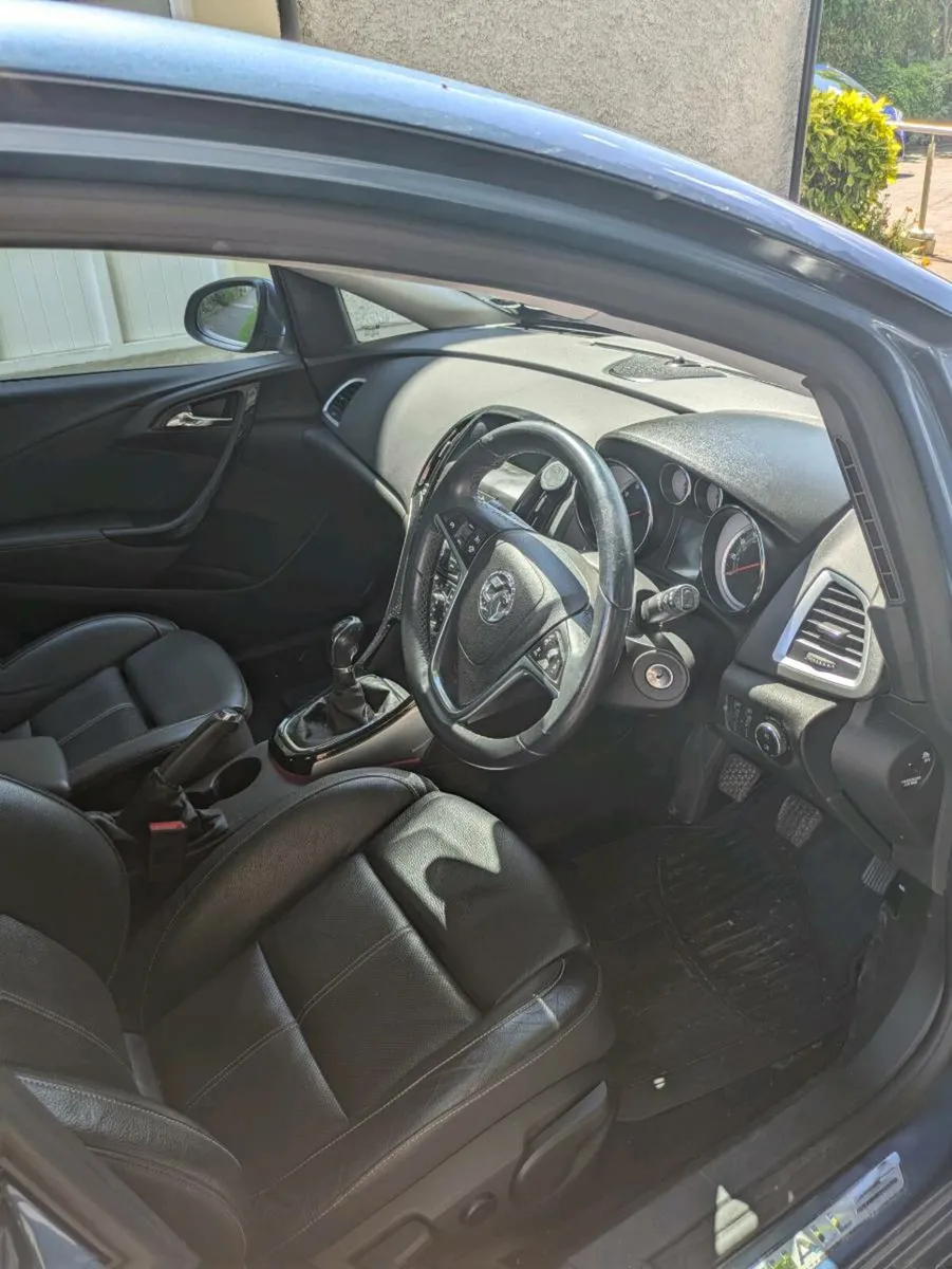 2015 Opel Astra Elite 1.6 Petrol – 69,000 Miles - Image 4
