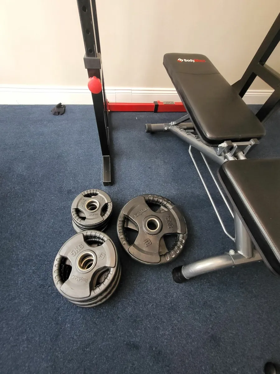 Bodymax weights, bench, barbell, squat and dip rac - Image 3