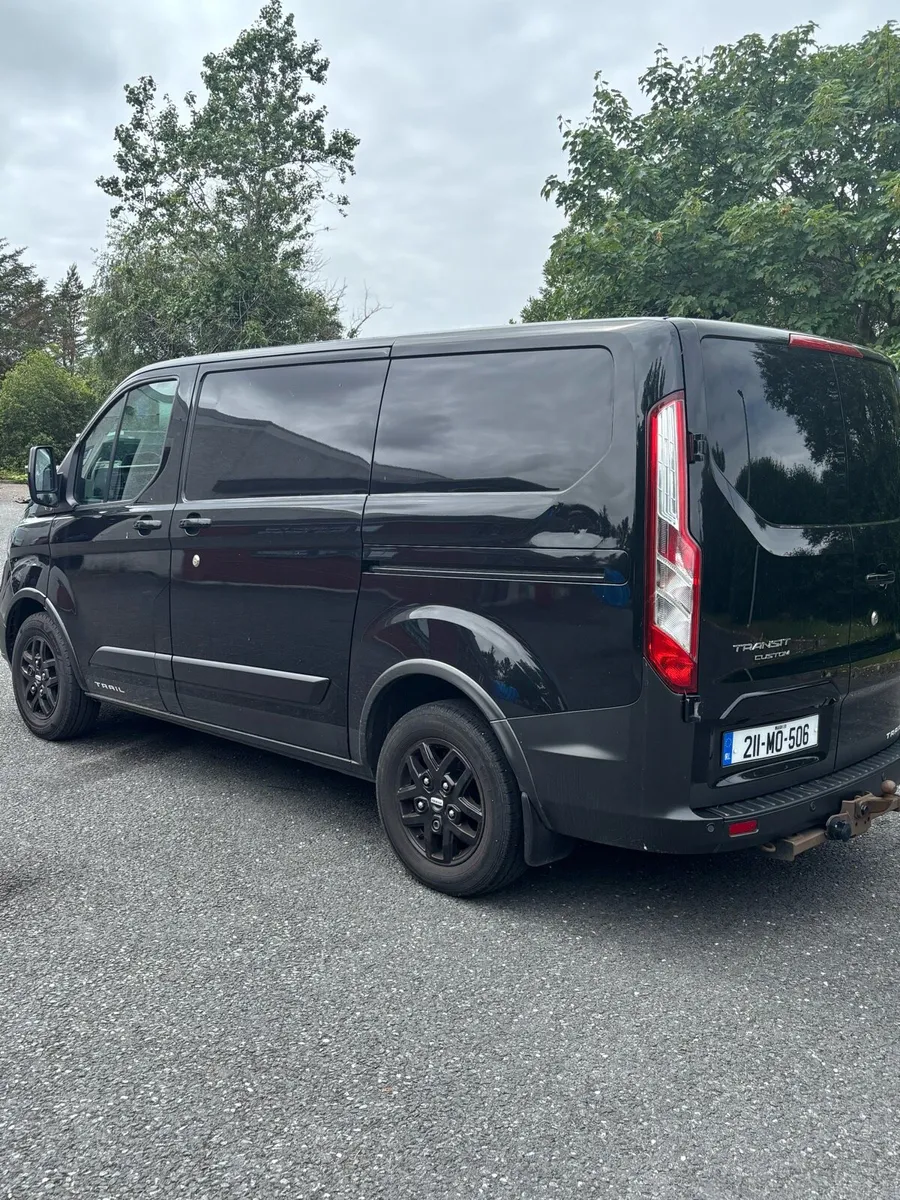 Ford Transit Custom - Image 2