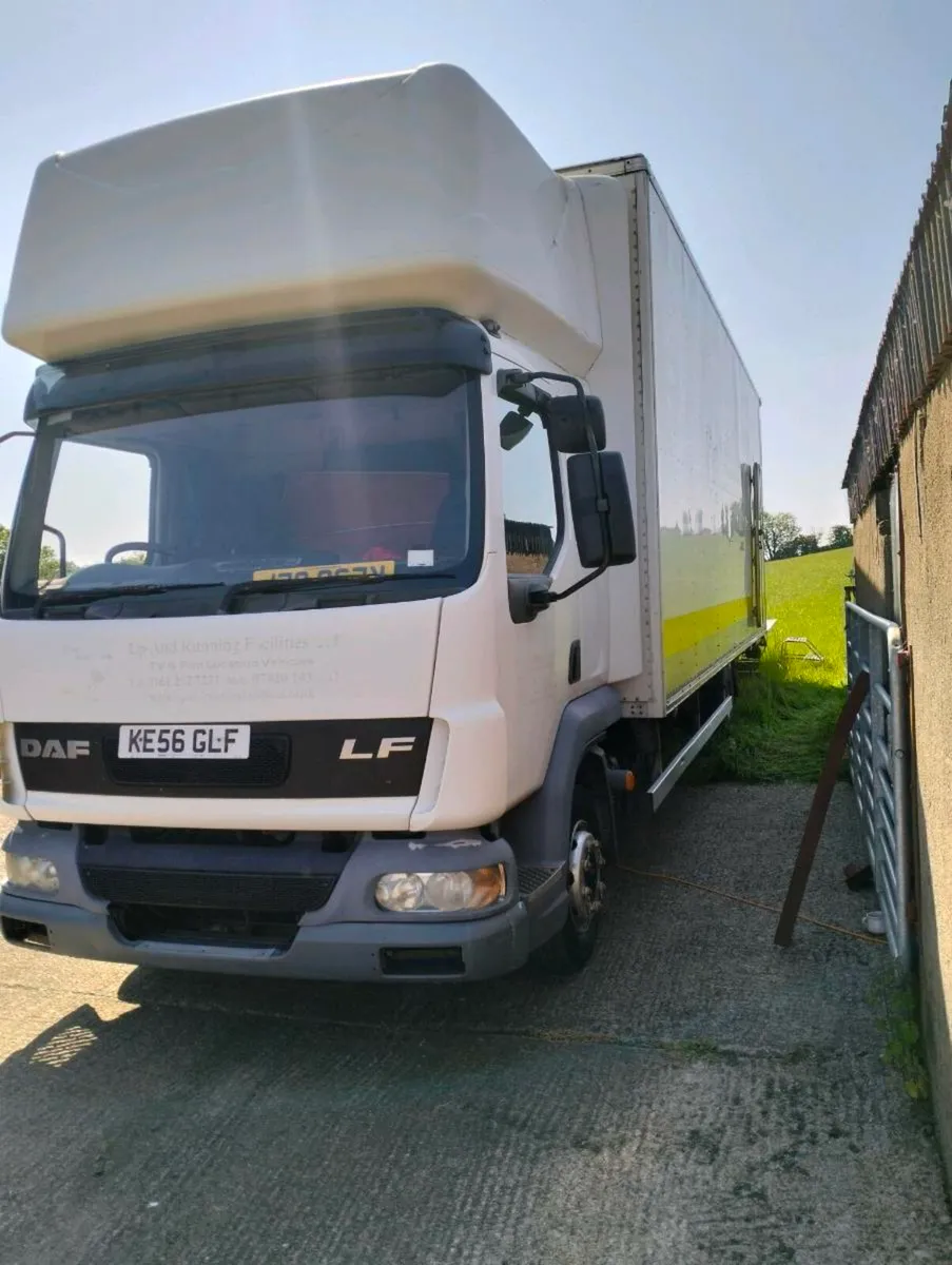 Daf Lorry/Shepherds Hut - Image 1