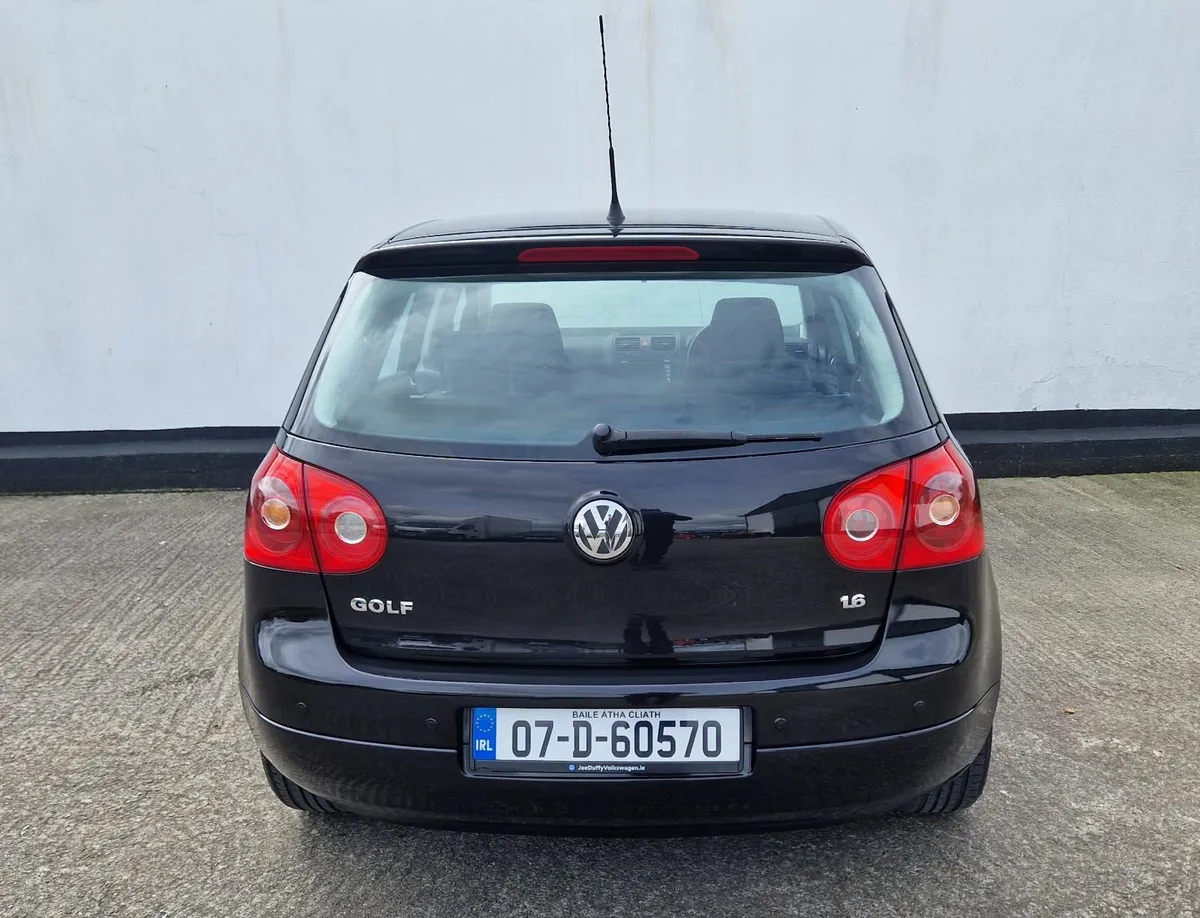 Volkswagen Golf 2007 - Image 2