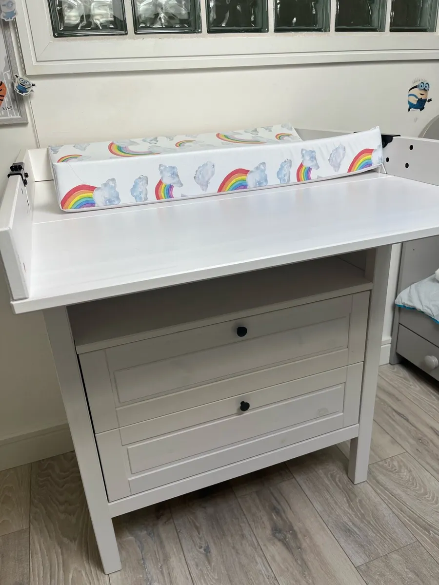 Like new - Changing table IKEA Sundvik - Image 1