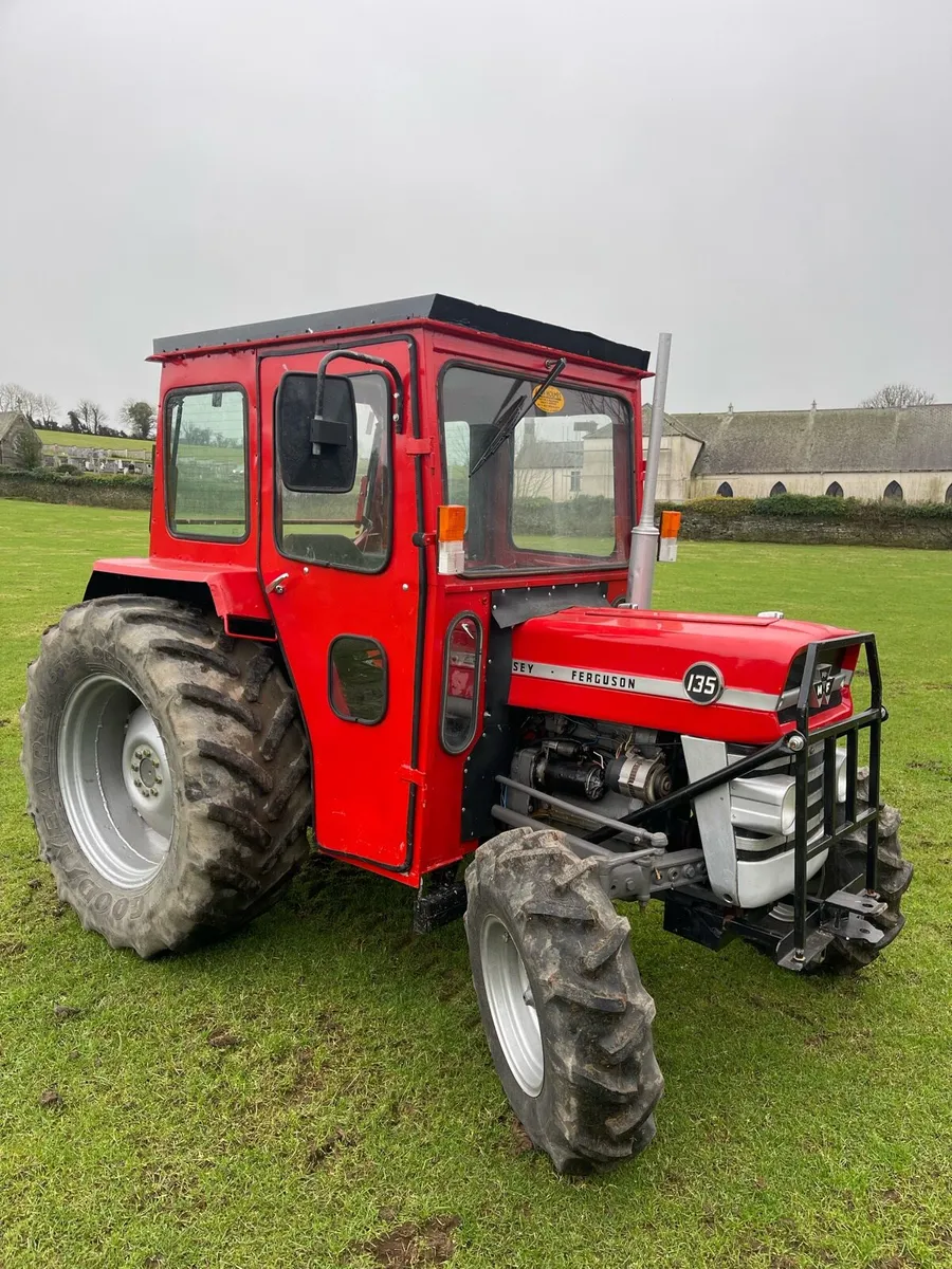 Massey Ferguson 135 - Image 2