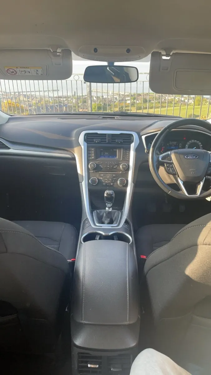 Ford Mondeo 2018 - Image 2