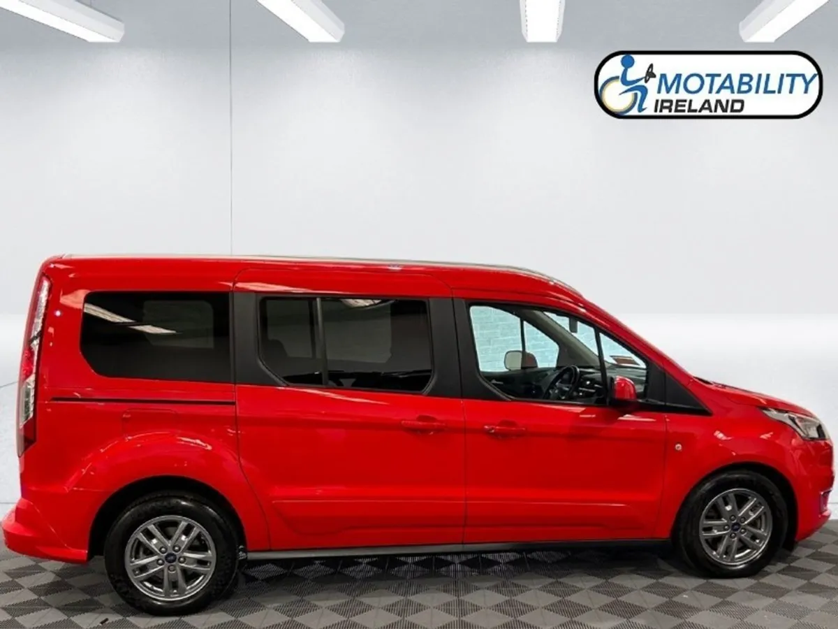 Ford Transit Connect 7 Seat Vehicle - Image 3