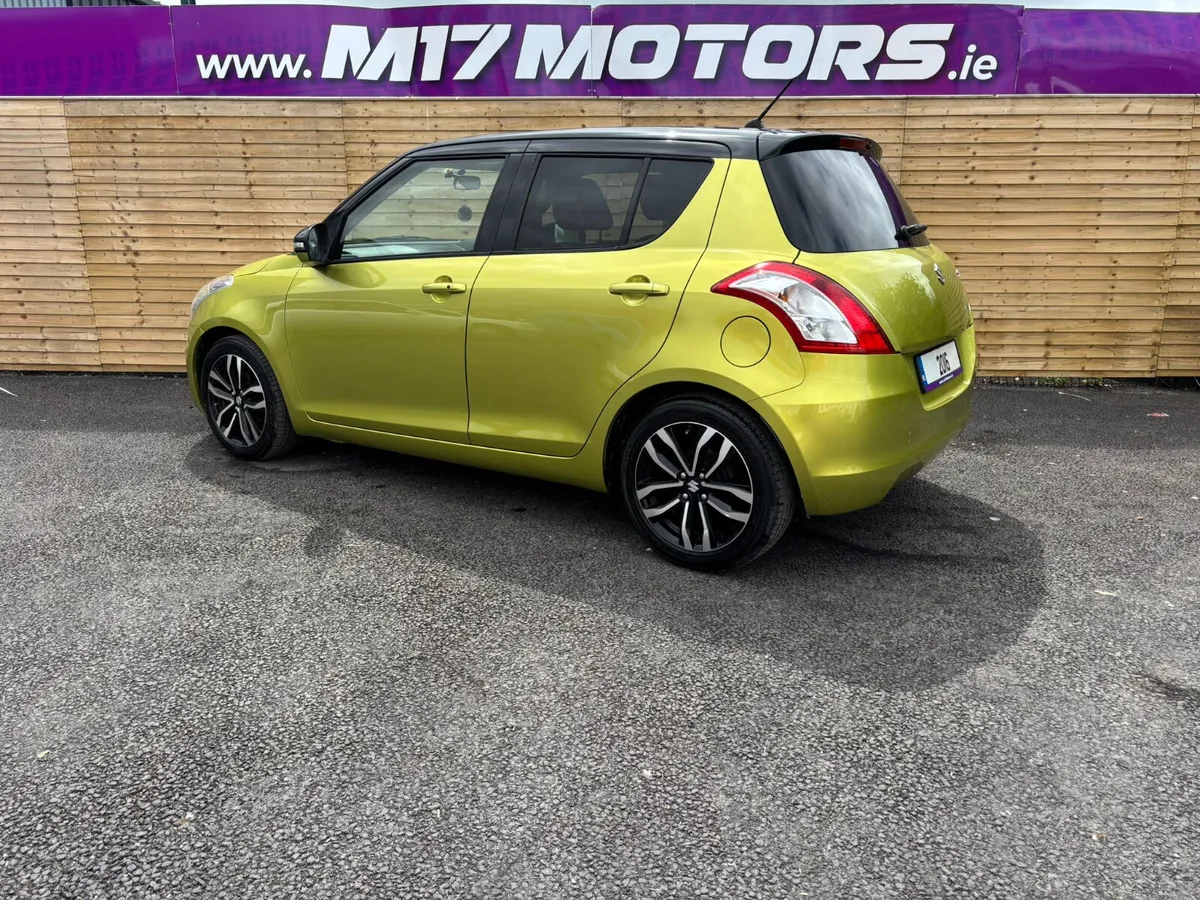 SUZUKI SWIFT 1.2 HYBRID/PETEOL  AUTO - Image 4