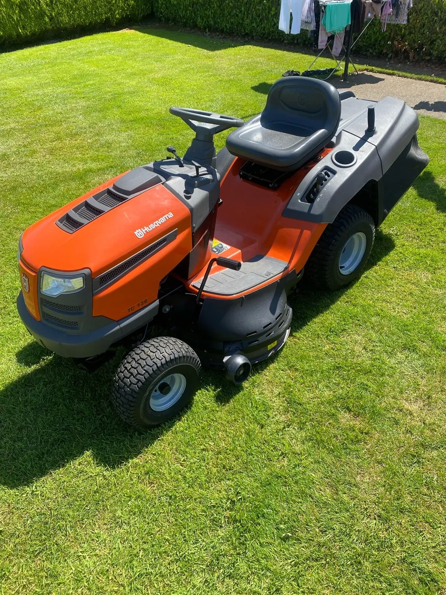Husqvarna hydrostatic mower - Image 1
