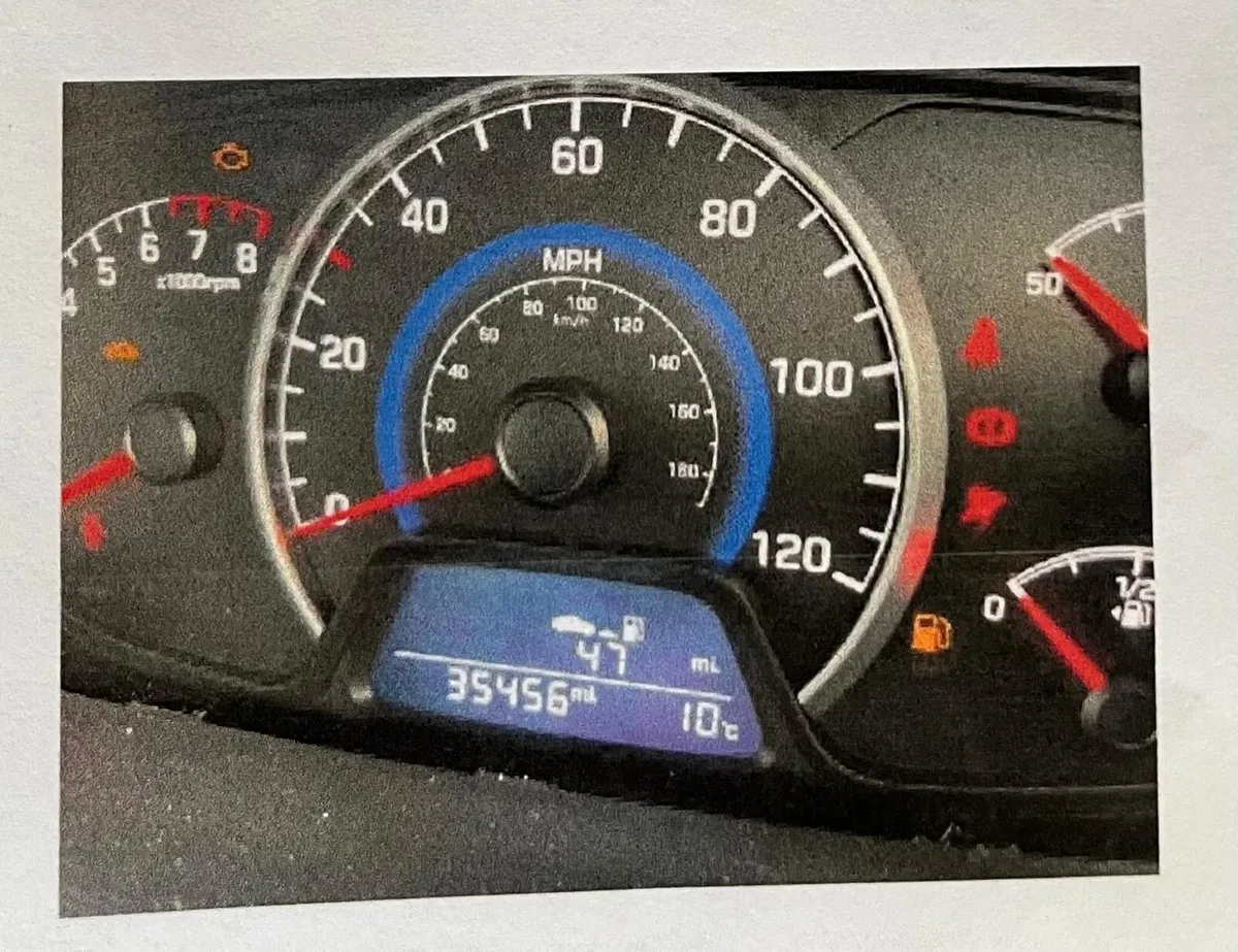 Hyundai i10 2017 - Image 3