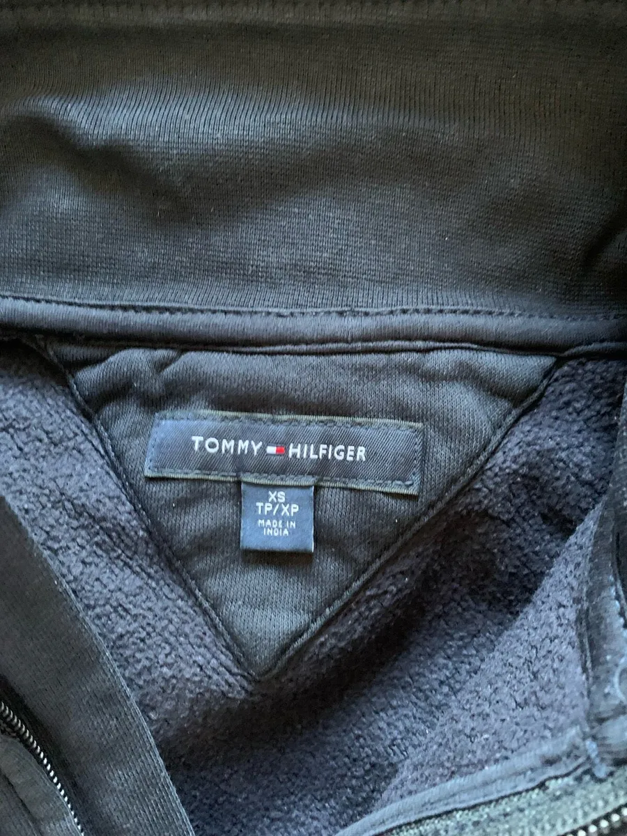 Tommy Hilfiger hoodie - Image 3