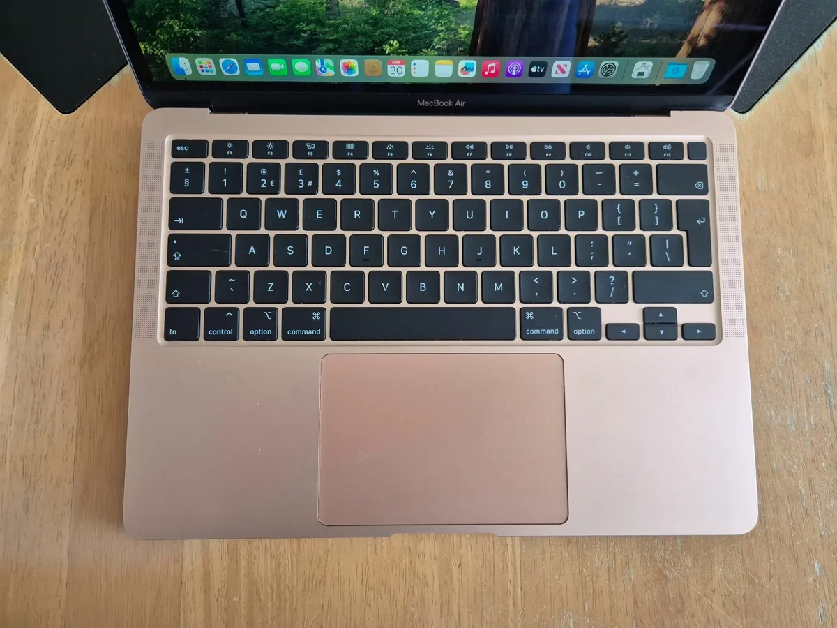 Perfect Condition ! Macbook Air 13 8GB | SSD 256GB - Image 4