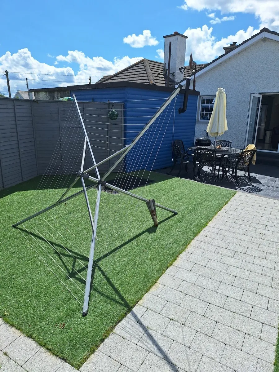 Rotary Clothes Line