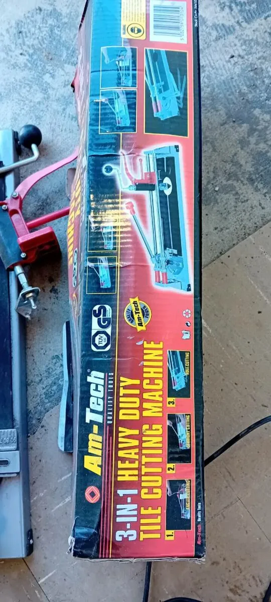 Tile cutter - Image 1