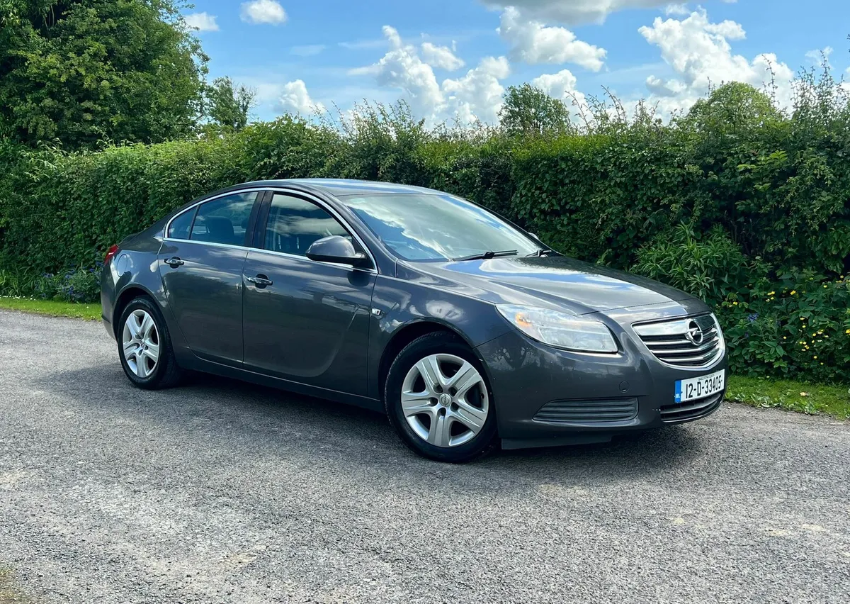 Opel Insignia 2012 2.0 CDTI new nct 12/25 tax - Image 1