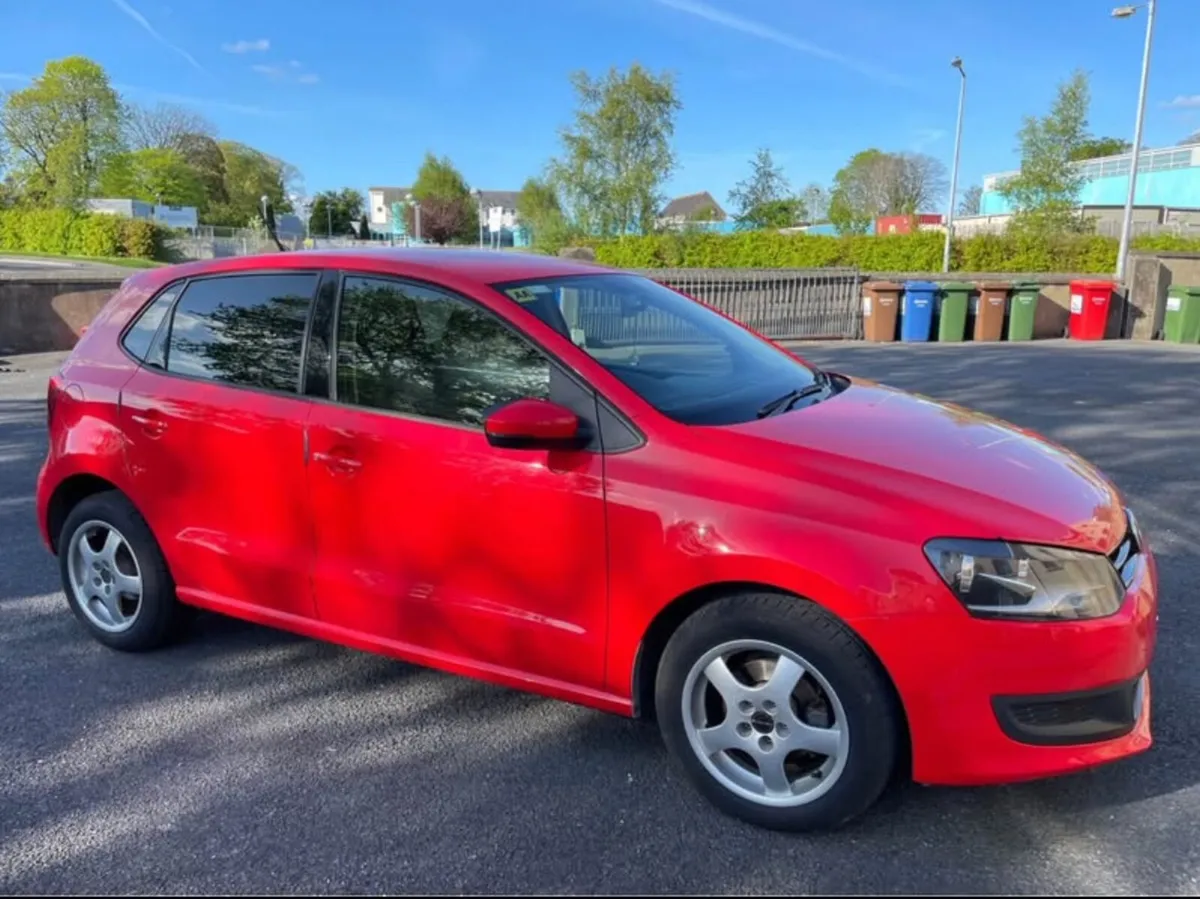 Volkswagen Polo 2013 - Image 2
