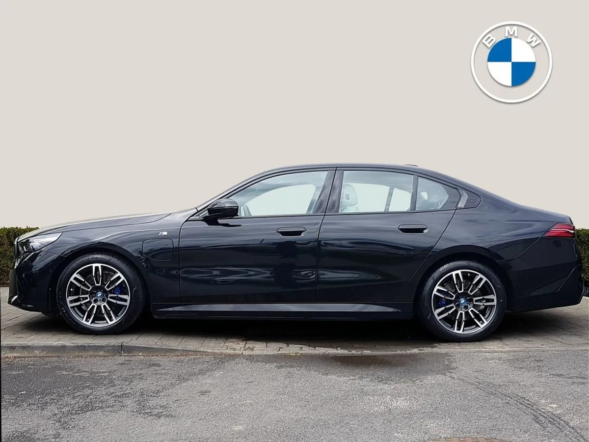 BMW 5 Series 530e M Sport - Image 3
