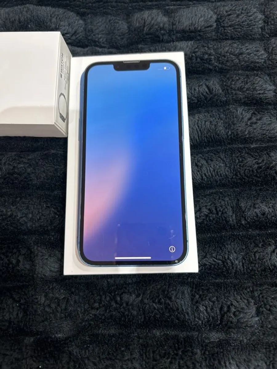 iphone 13 - Image 1