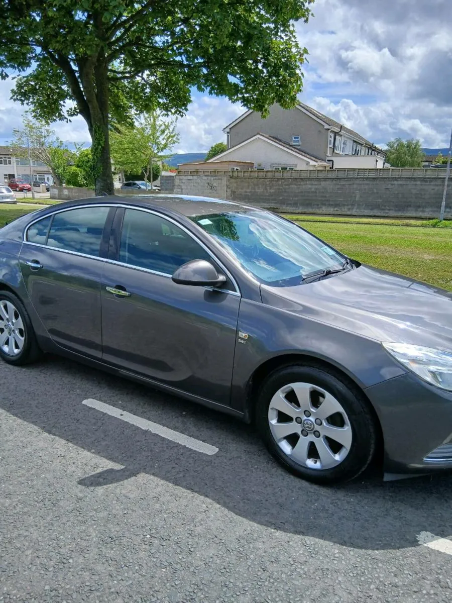 Vauxhall insignia - Image 1