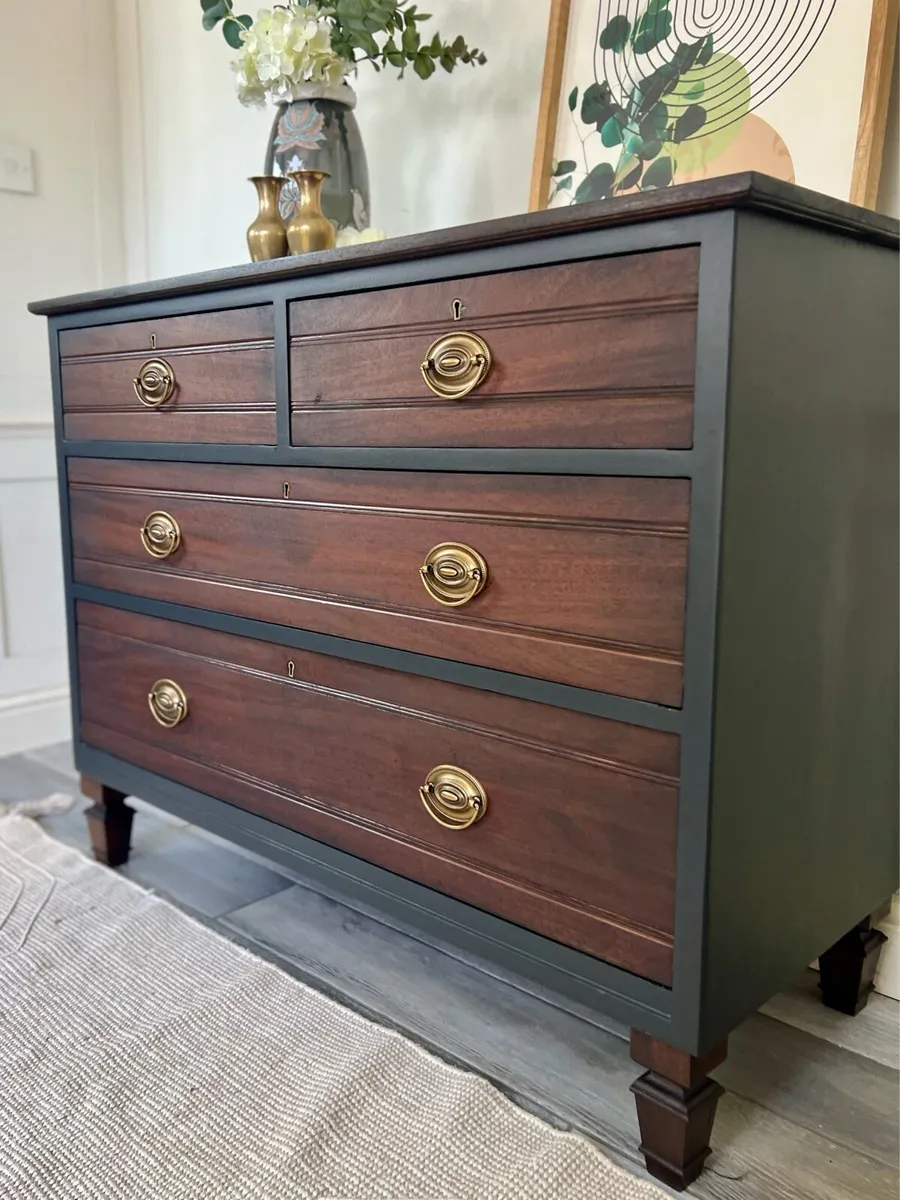 Vintage 1950s Mahogany Dresser - Image 2