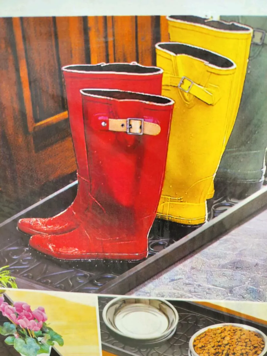 RUBBER BOOT TRAYS - Image 2