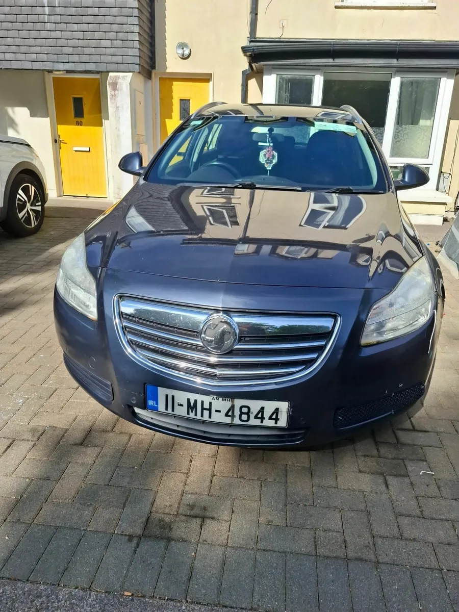 Vauxhall Insignia 2011 - Image 3