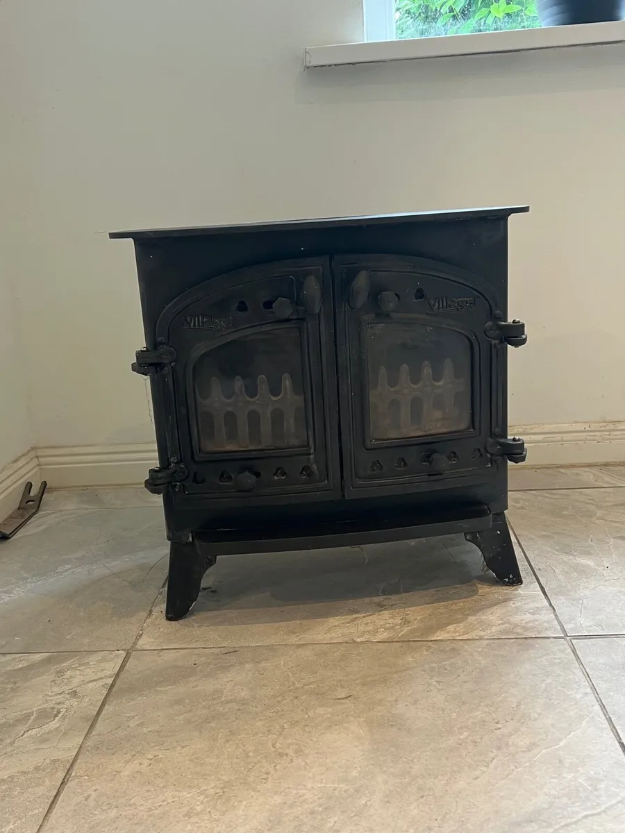 Arada Villager Stove - Image 1