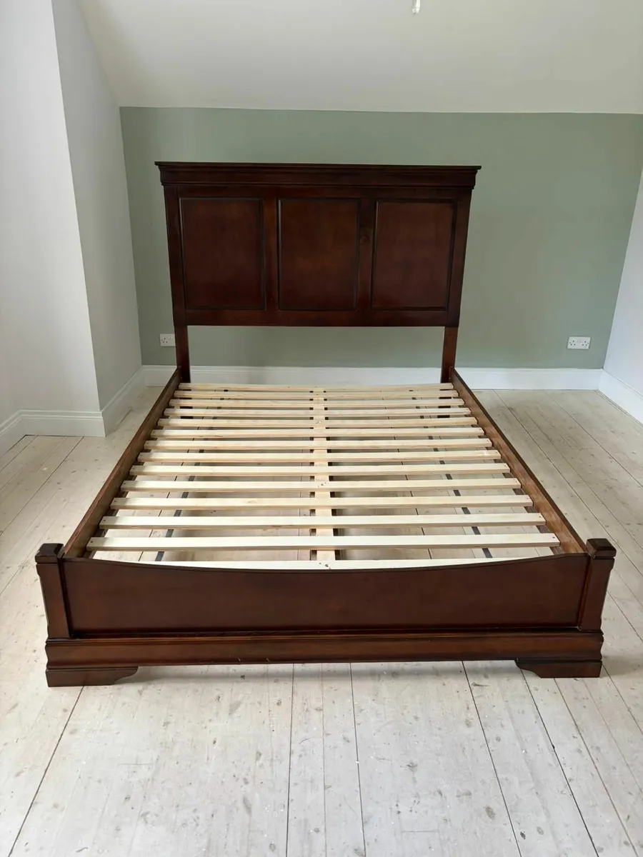 Kingsize Bed - Image 3
