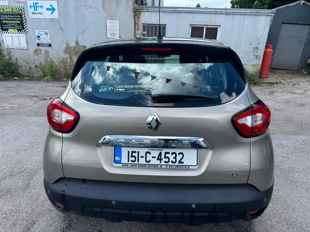 Renault Captur Lovely high driving position - Image 4