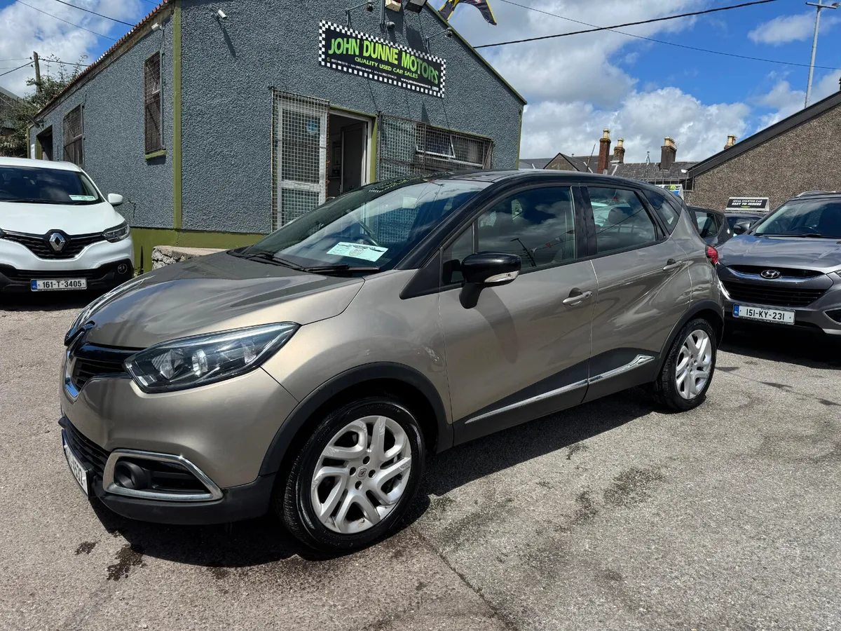 Renault Captur Lovely high driving position - Image 3