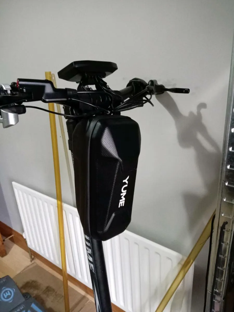 Electric Scooter Yume Hawk 2400w 70kmph 50m Range - Image 4