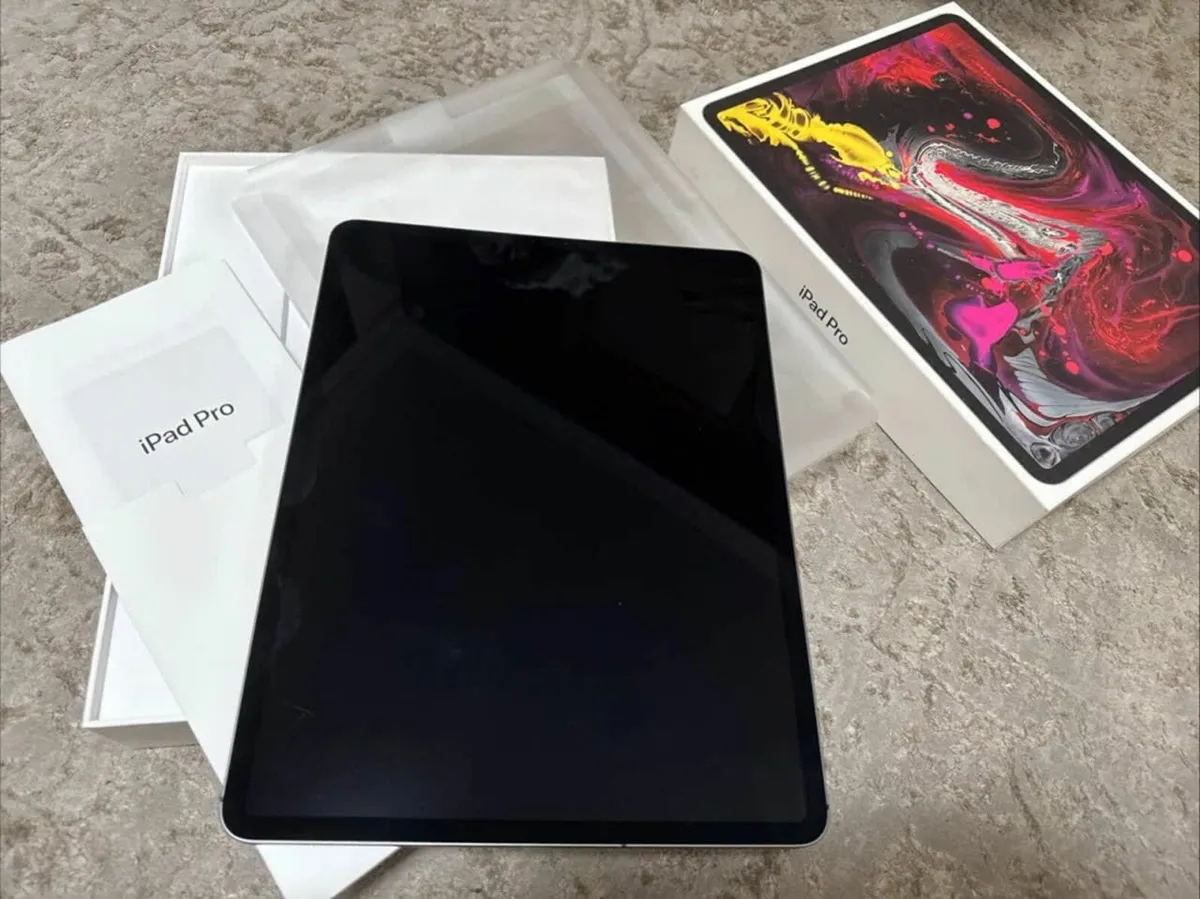 Apple iPad Pro 12.9 3rd Gen Case Joy Factory 1TB - Image 1