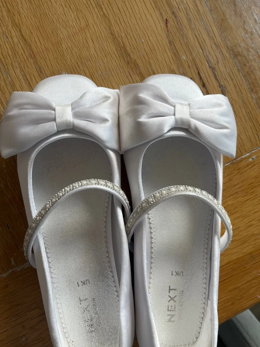 Shoes - Image 4