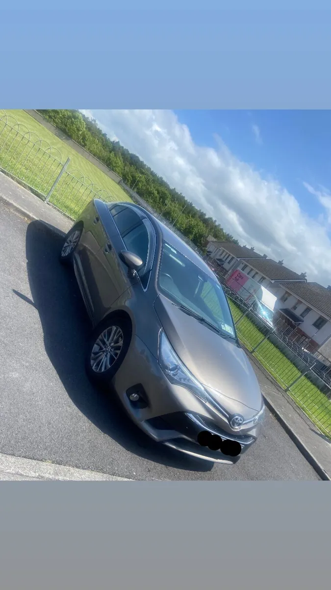 Toyota Avensis 2017 - Image 1