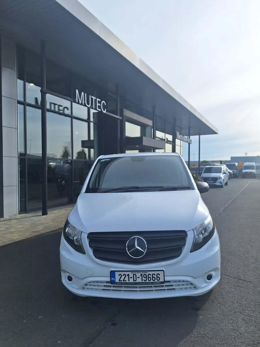Mercedes-Benz Vito 2022 - Image 3