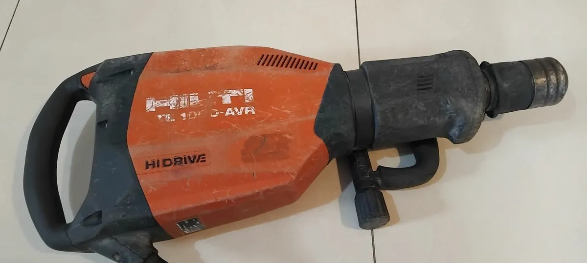 Hilti TE 1000-Avr Hi Drive Breaker 110v - Image 4