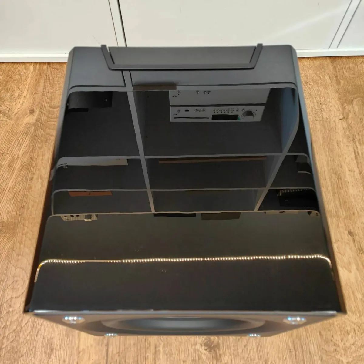 JL Audio E-Sub E110 Gloss Black Subwoofer - Image 2