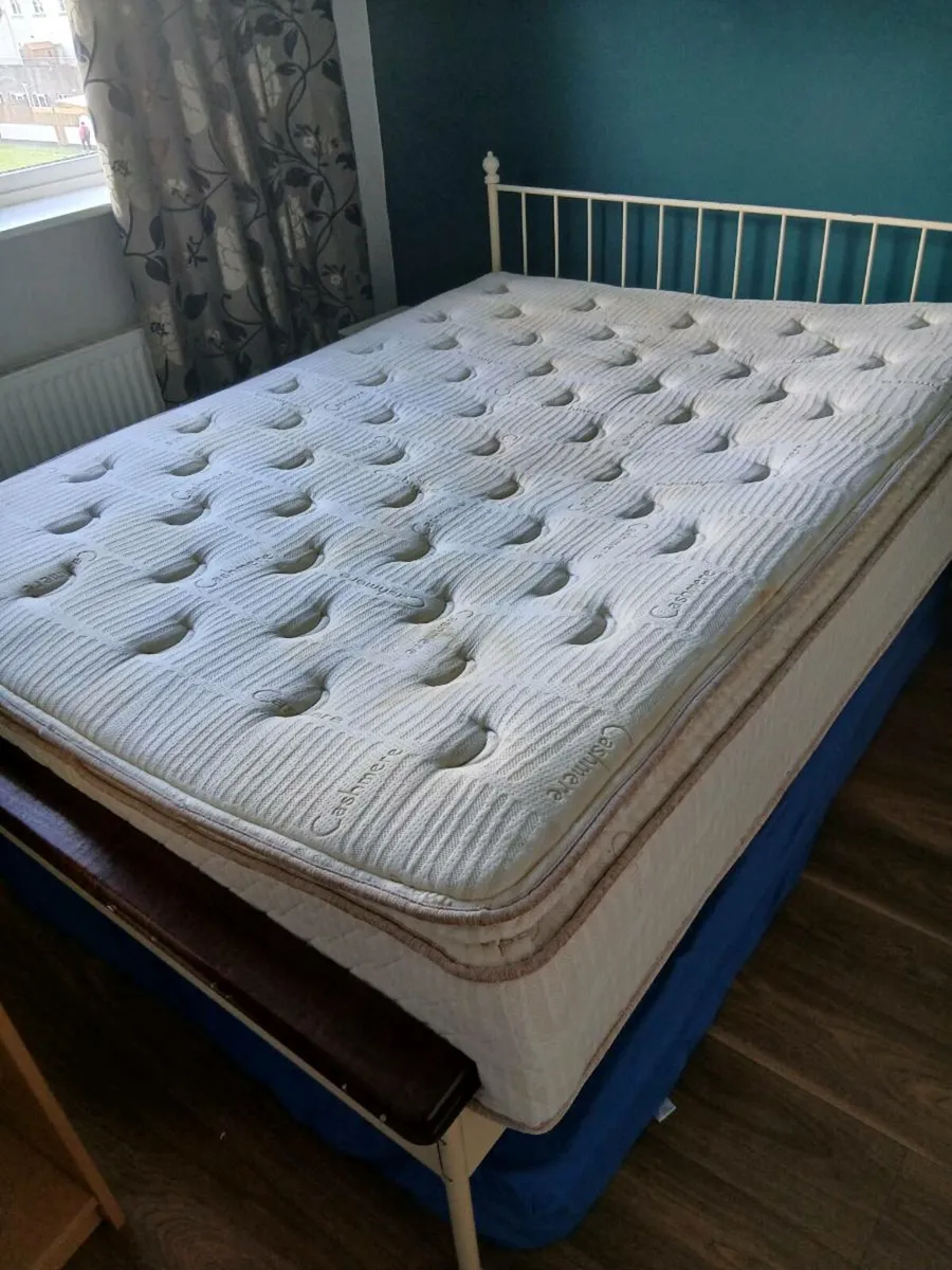 King size Matress - Image 1