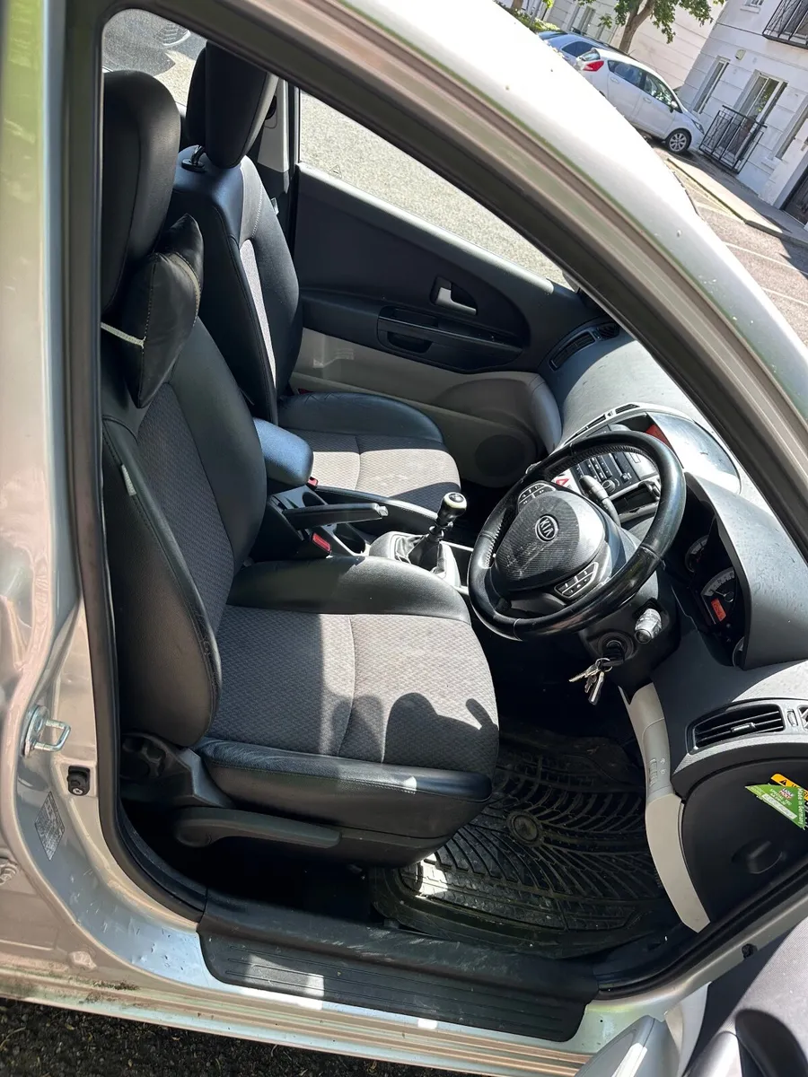 Kia Ceed 2010 - Image 3