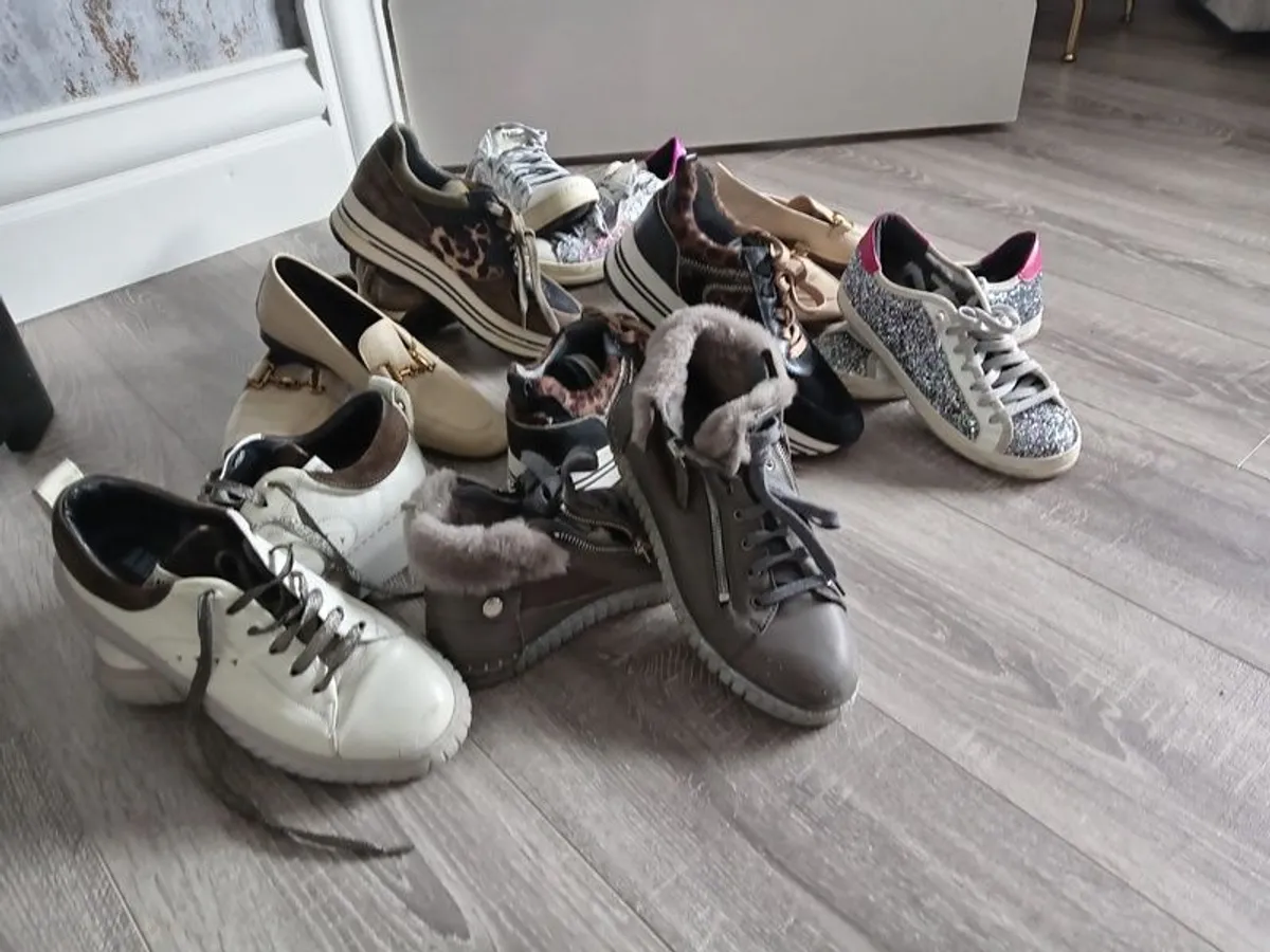 Ladies Shoes more shoes added - Image 4
