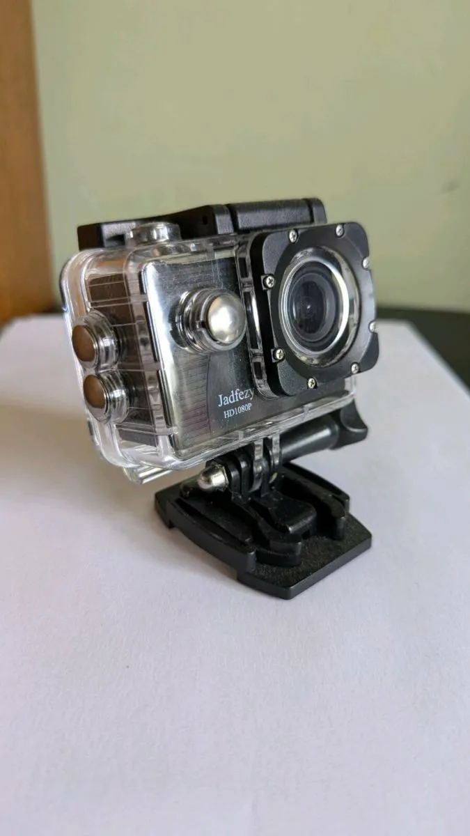Waterproof camera