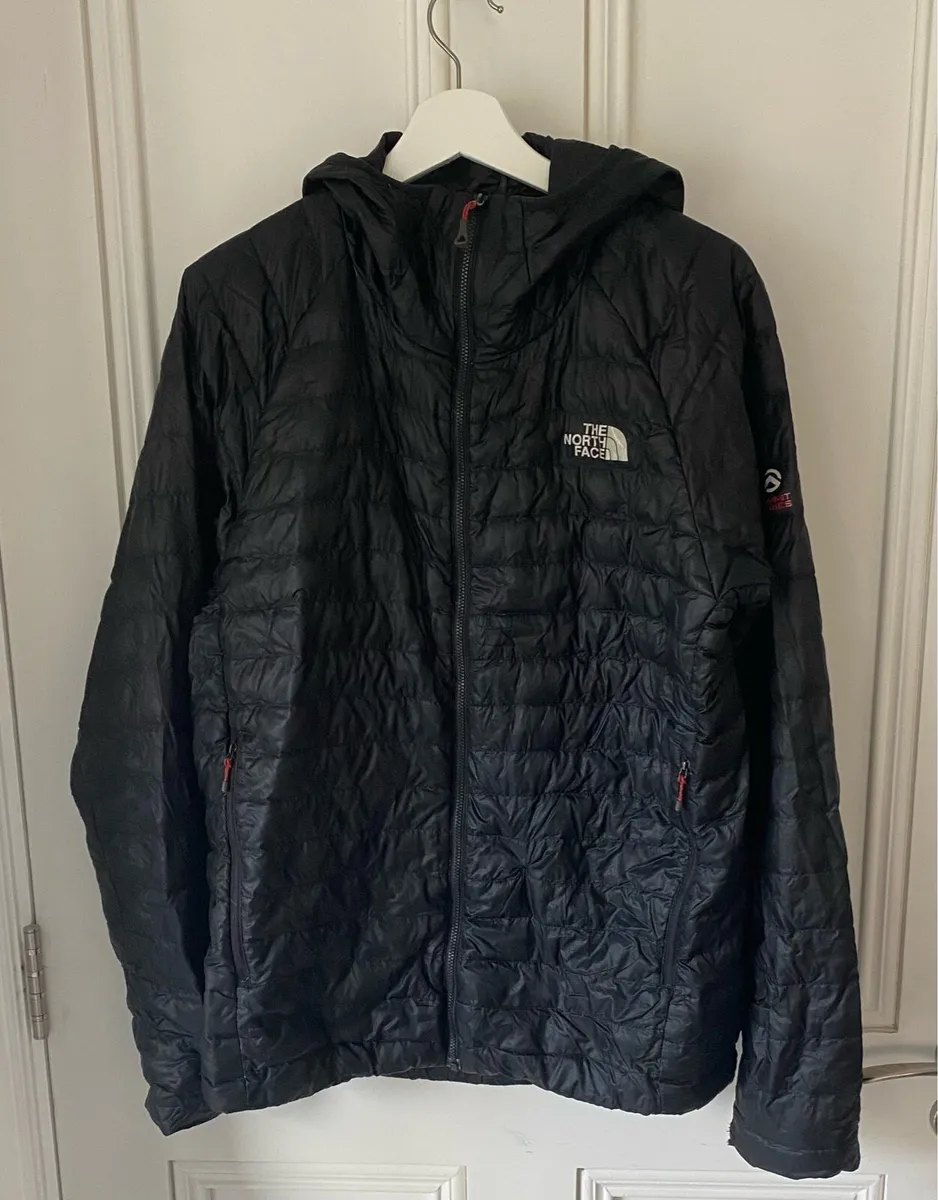 NORTH FACE SUMMIT SERIES JACKET (M) - Image 1