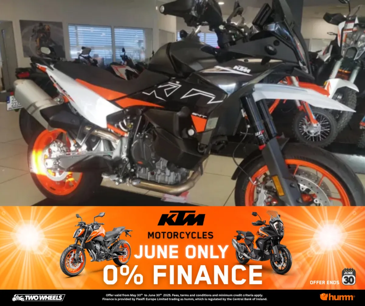 KTM 890 SMT**Ex Demo**with Tech Pack - Image 1