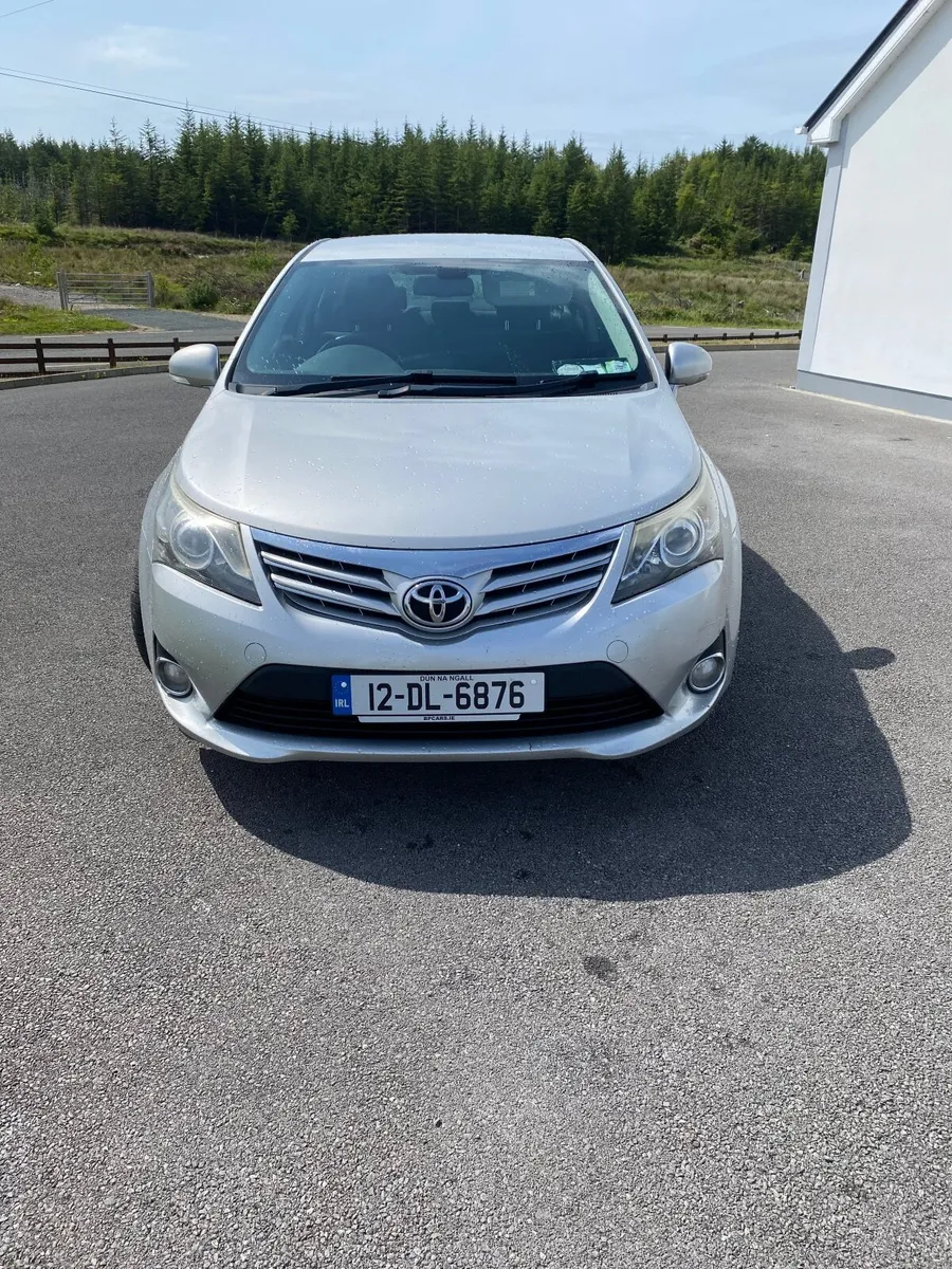 Toyota Avensis 2012 - Image 1