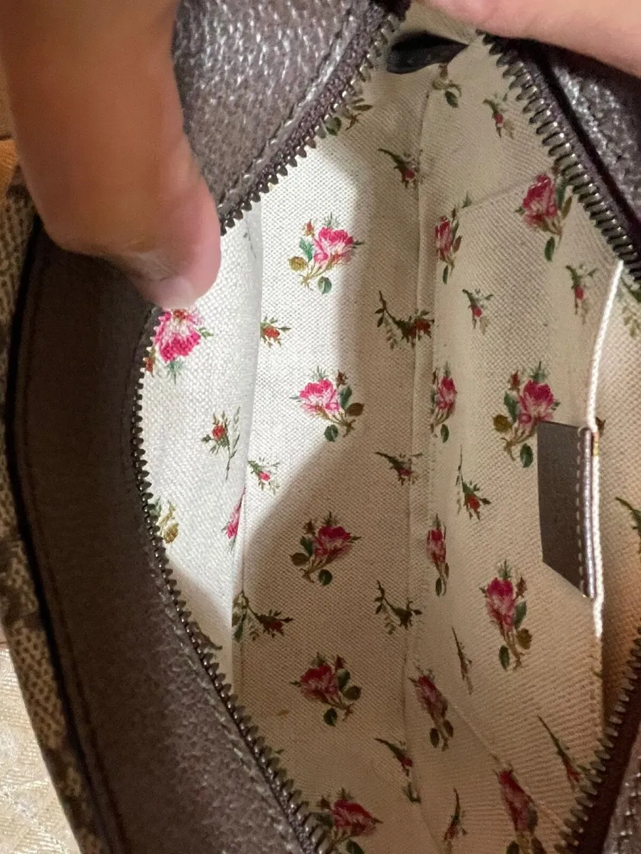 Gucci bag authentic - Image 3