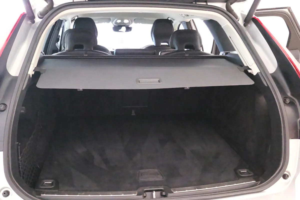 Volvo XC60 B4 Mild Hybrid Plus Bright - Image 4