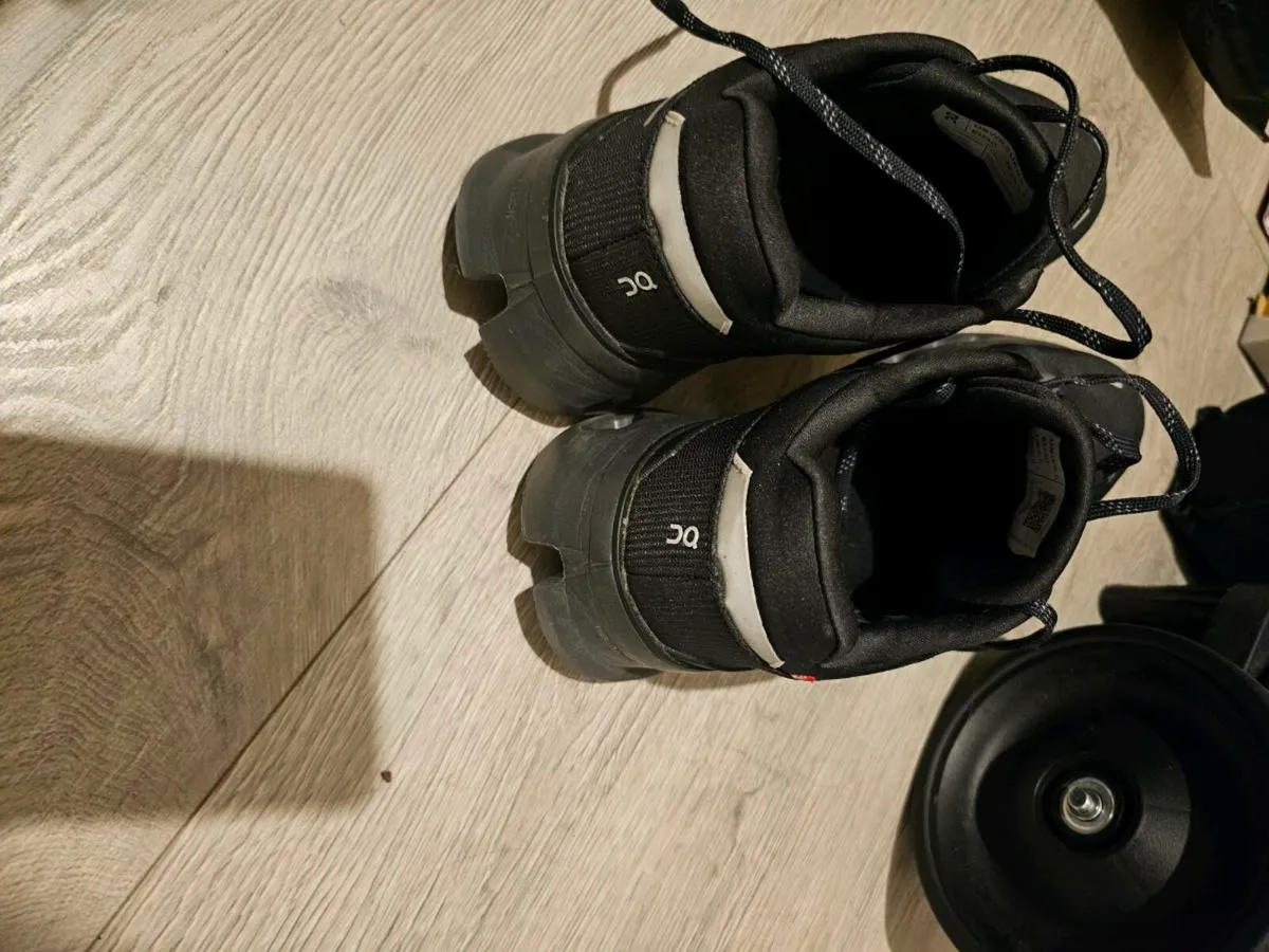 Cloudrunner waterproof Trainers - Image 2