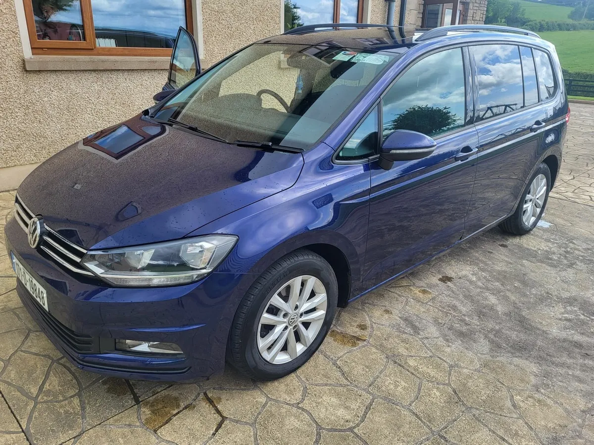Volkswagen Touran 2017 - Image 3