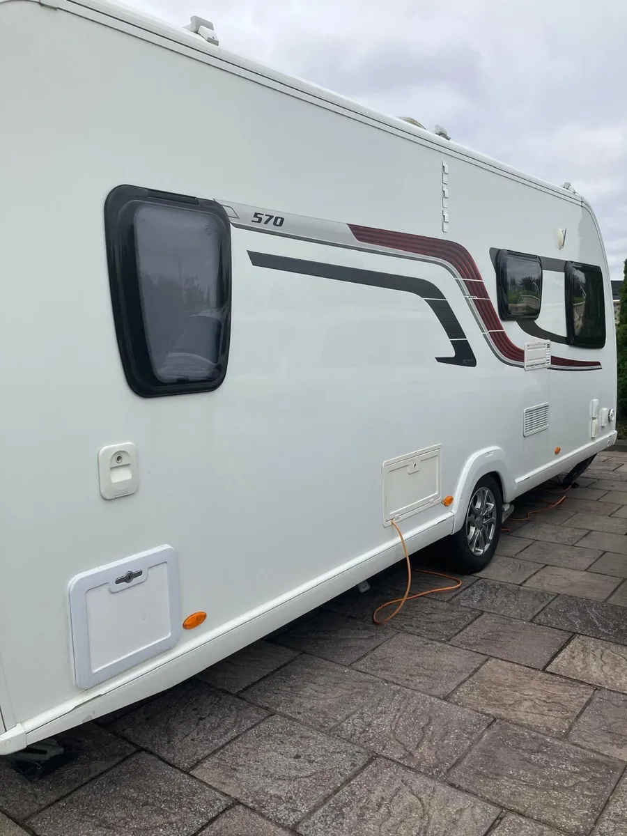 Caravan - Image 1